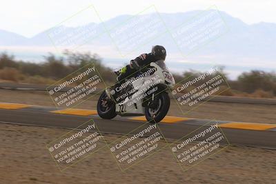 media/Sep-10-2022-SoCal Trackdays (Sat) [[a5bf35bb4a]]/Turn 2 (1pm)/